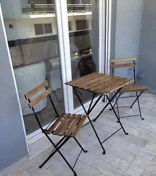 Butterfly Boutique מלון 3*