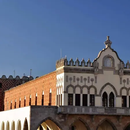 Отель Butterfly Boutique