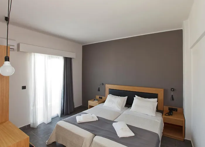 Butterfly Boutique 3*