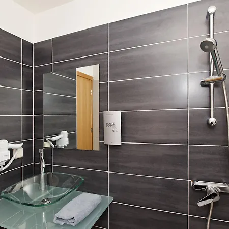 Butterfly Boutique Hotell 3*